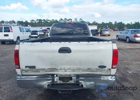 2004 Ford F-150 Heritage Xl/Xlt z USA, uszkodzony, nr VIN 2FTRF17W94CA68706